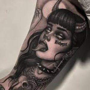 Meet your Posher, Mavis